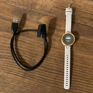 Garmin Lily Sport Smartwatch Rose Gold